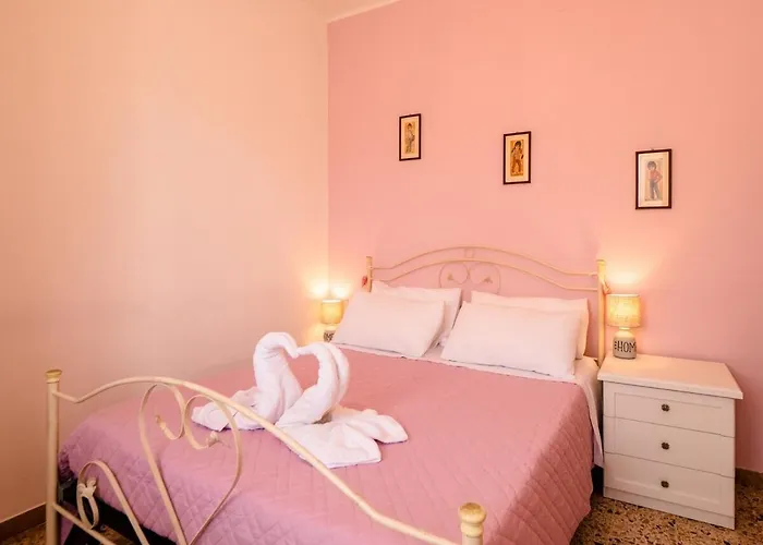Casa Mafalda - Rooms, Friends And More - Affittacamere, Guest House